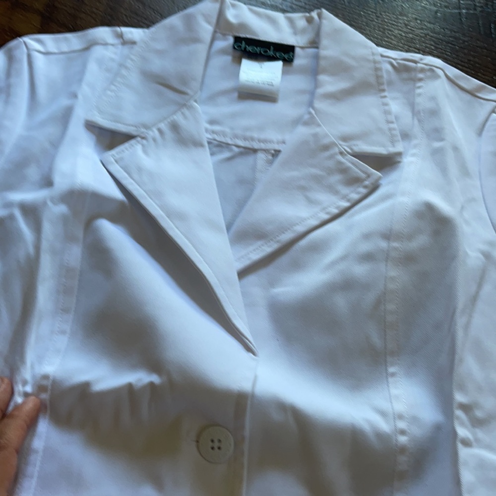 Cherokee Lab Coat - Picture 5 of 6